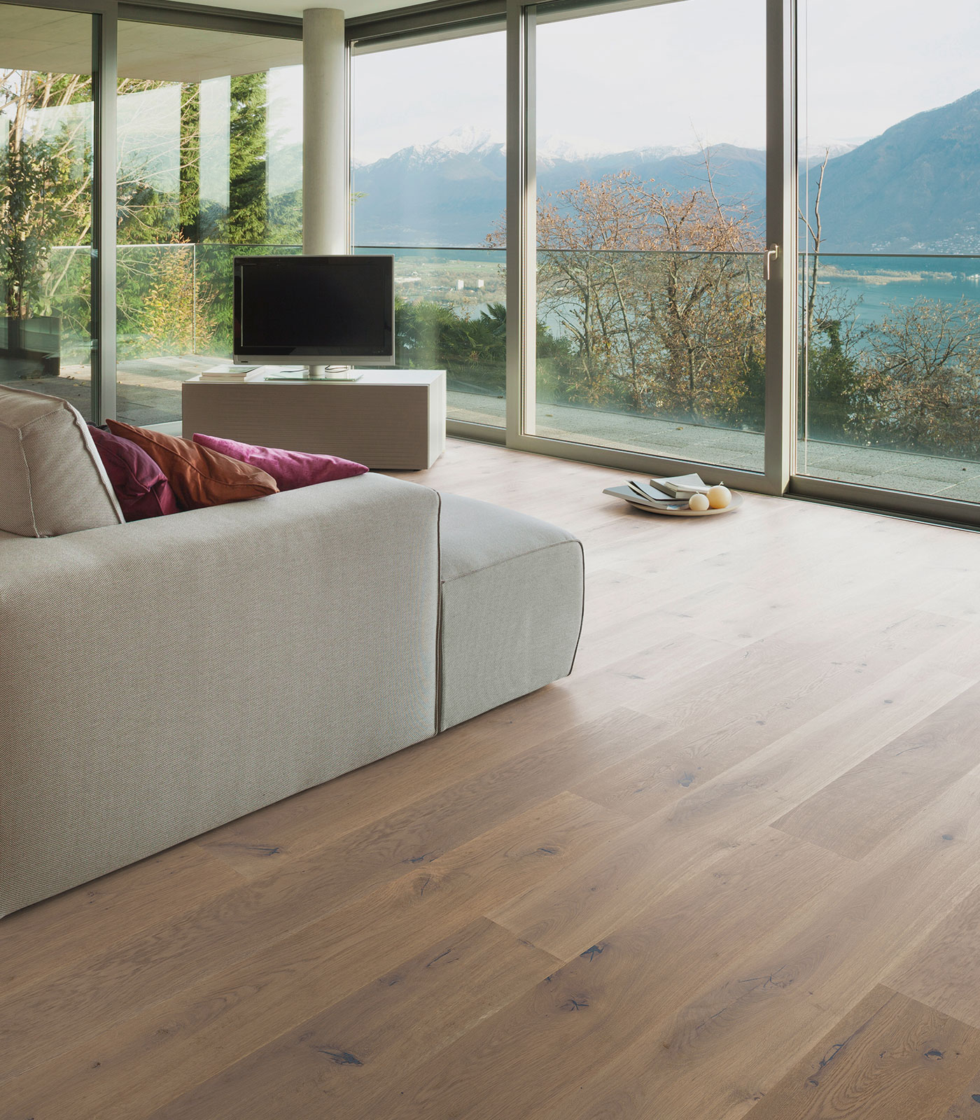 Apennines light brown wide plank hardwood — room view