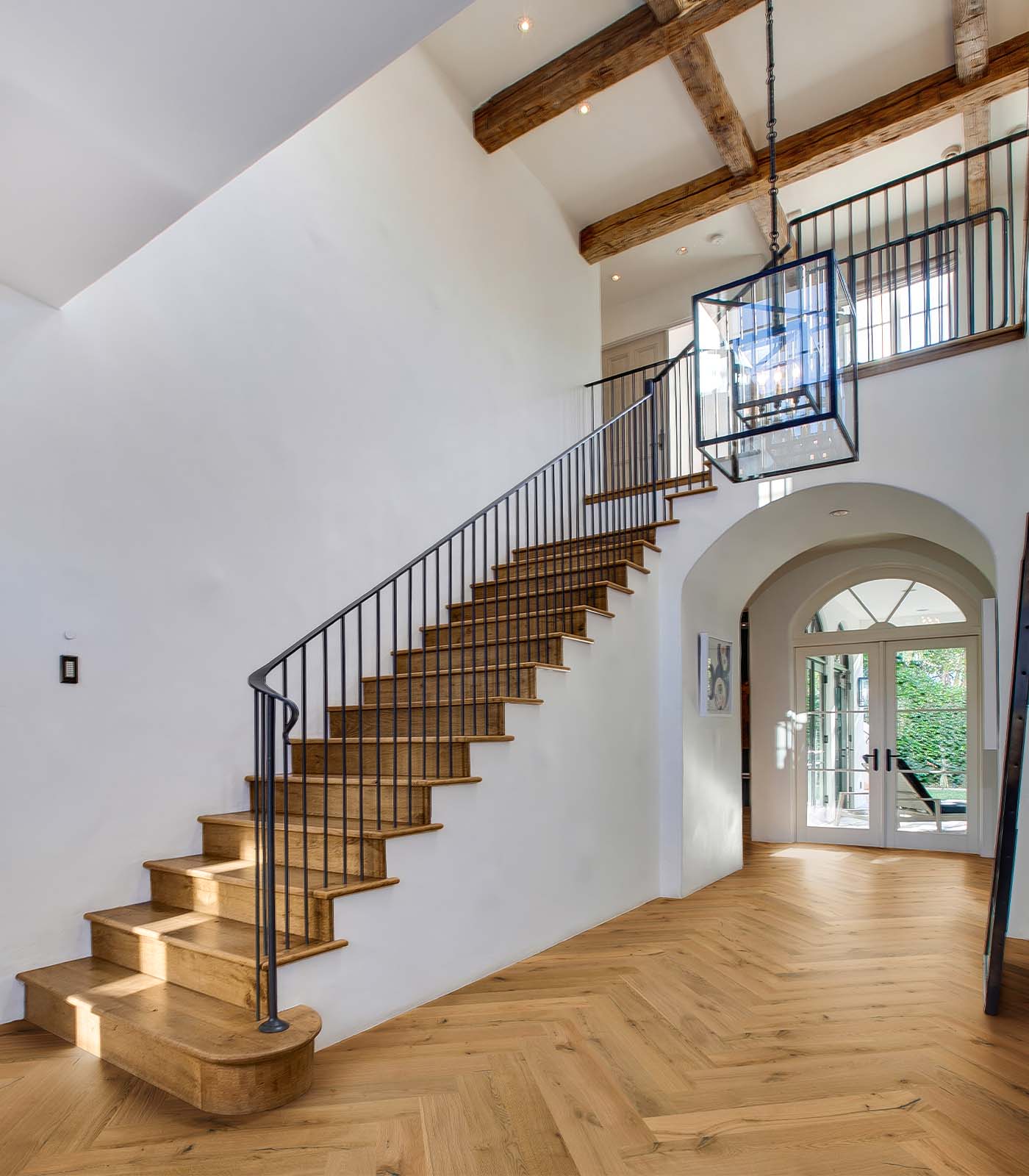 Herringbone Oak Variante blonde wide plank hardwood — room view